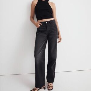 Madewell Low Slung Straight Jean in Kent Wash